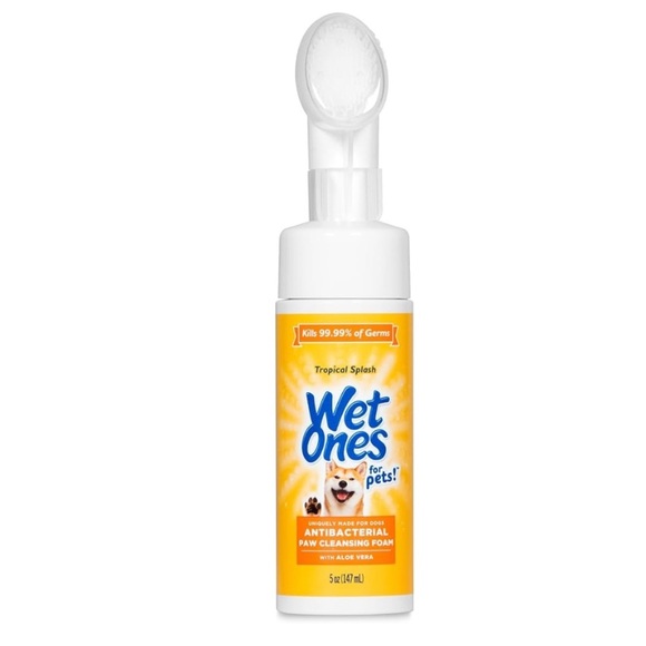 Wet ones Antibacterial paw cleaner (2) - Picture 2 of 2